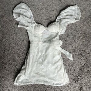 Selfie Leslie White Zip & Wrap Tie Back Fully Lined Embroidered Dress Size M-NWT